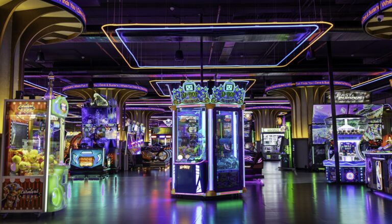 Dave & Buster’s gears up for Mumbai entry as Malpani Group accelerates India expansion