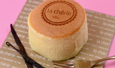 La Chérie brings its iconic “Dancing Cloud” Japanese Cheesecake to Mumbai