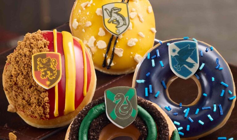 Harry Potter™: Houses of Hogwarts™ x Krispy Kreme Collection shares all-new spellbinding flavors