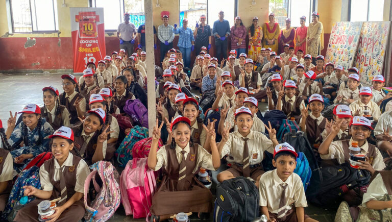 Chinese Wok celebrates 10 years by serving 10,000 meals to children across India